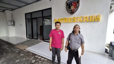 Dugaan Penggelapan Mobil, Anak Bos Rokok Ayunda Penuhi Panggilan Polres Pamekasan Dugaan Penggelapan Mobil, Anak Bos Rokok Ayunda Penuhi Panggilan Polres Pamekasan