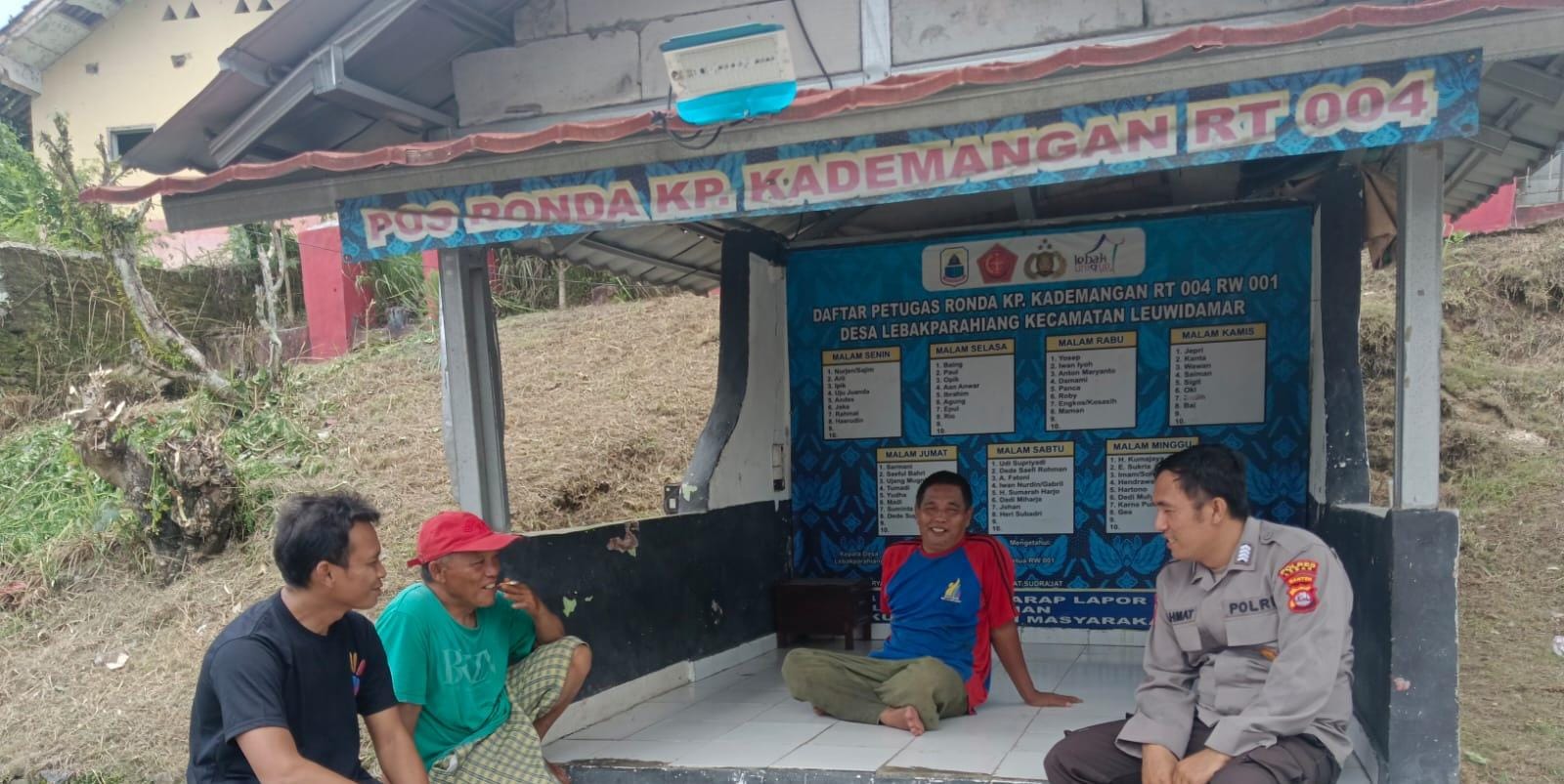 Sambang Di Desa Binaan, Cara Bhabinkamtibmas Polsek Leuwidamar Polres Lebak Dekati Warganya