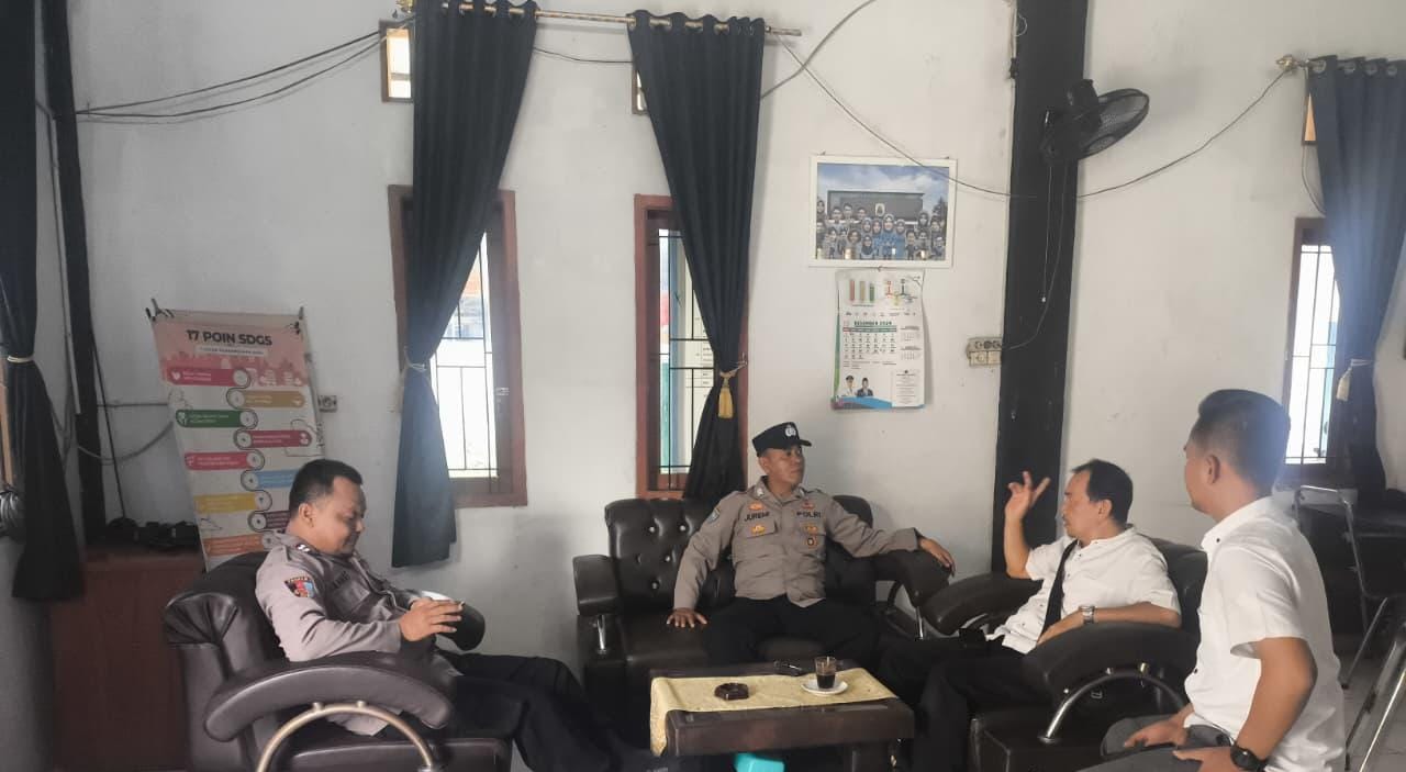 Ps.Kanit Provos Polsek Rangkasbitung Polres Lebak Giat Patroli Dialogis Sambangi Prades Pabuaran