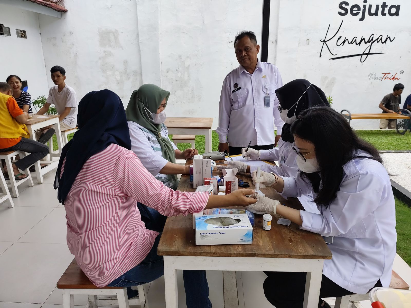 Lapas Rangkasbitung Peduli Kesehatan Keluarga WBP, Gelar Pemeriksaan Gratis di Hari Kemenimipas