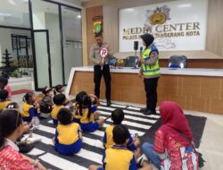 Polisi Sahabat Anak, Sat Lantas Tangerang Kota Ajak Anak-anak Kenali Keselamatan Jalan
