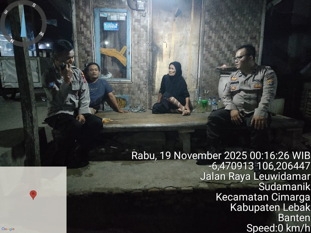Anggota Polsek Cimarga Polres Lebak Melaksanakan Giat Patroli Malam Hari