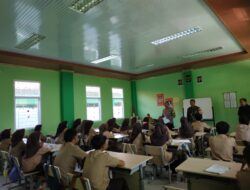 Babinsa Kelurahan Sukapura Berikan Materi Wawasan Kebangsaan serta Dampak Pergaulan Bebas di MTsN 1 Kota Cirebon