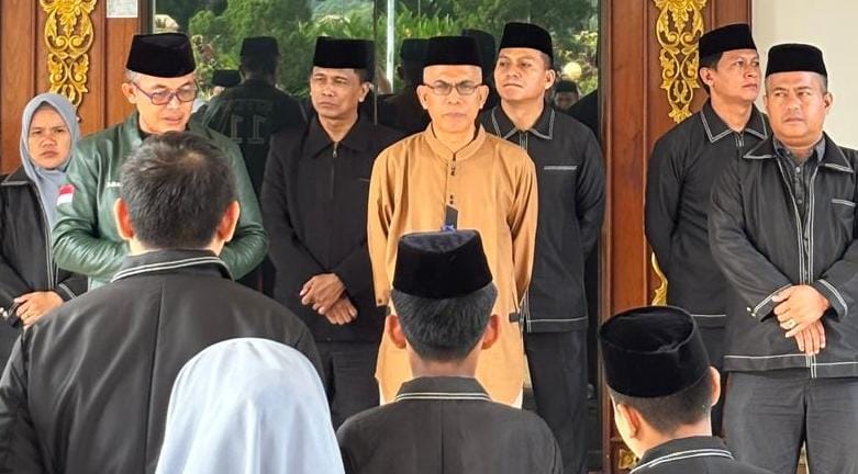 Khafilah Merangin Disambut di Rumah Dinas Bupati Wabup H A Khafid Minta Prestasinya Ditingkatkan Lagi