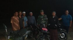 Koramil 420-07/Sungai Manau Tingkatkan Keamanan Lewat Patroli dan Komsos Malam Koramil 420-07/Sungai Manau Tingkatkan Keamanan Lewat Patroli dan Komsos Malam