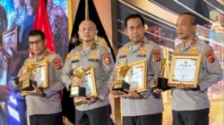 Kapolda NTT Irjen Rudi Darmoko Raih Penghargaan Bergengsi Polri Awards ‘HeForShe’ dari Kapolri Kapolda NTT Irjen Rudi Darmoko Raih Penghargaan Bergengsi Polri Awards ‘HeForShe’ dari Kapolri