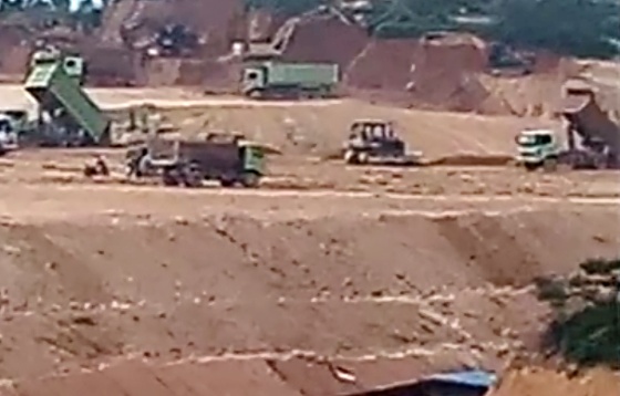 “Aroma Busuk di Teluk Mata Ikan: Aktivitas PT Sri Indah Tanpa Legalitas Jelas”