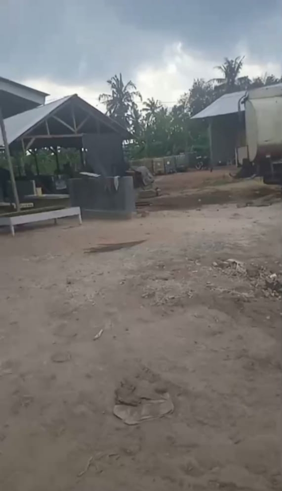 Aktivitas Gudang Minyak Mentah Di Desa Serdang Daton 9 Kec.Tanjung Bintang, Masyarakat Meminta APH dan DLH Dinas Lingkungan Hidup Bertindak Tegas