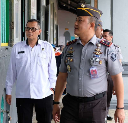 Kakanwil Ditjenpas Kepri Aris Munandar Laksanakan Bintorwasdal Di Rutan Kelas I Tanjungpinang