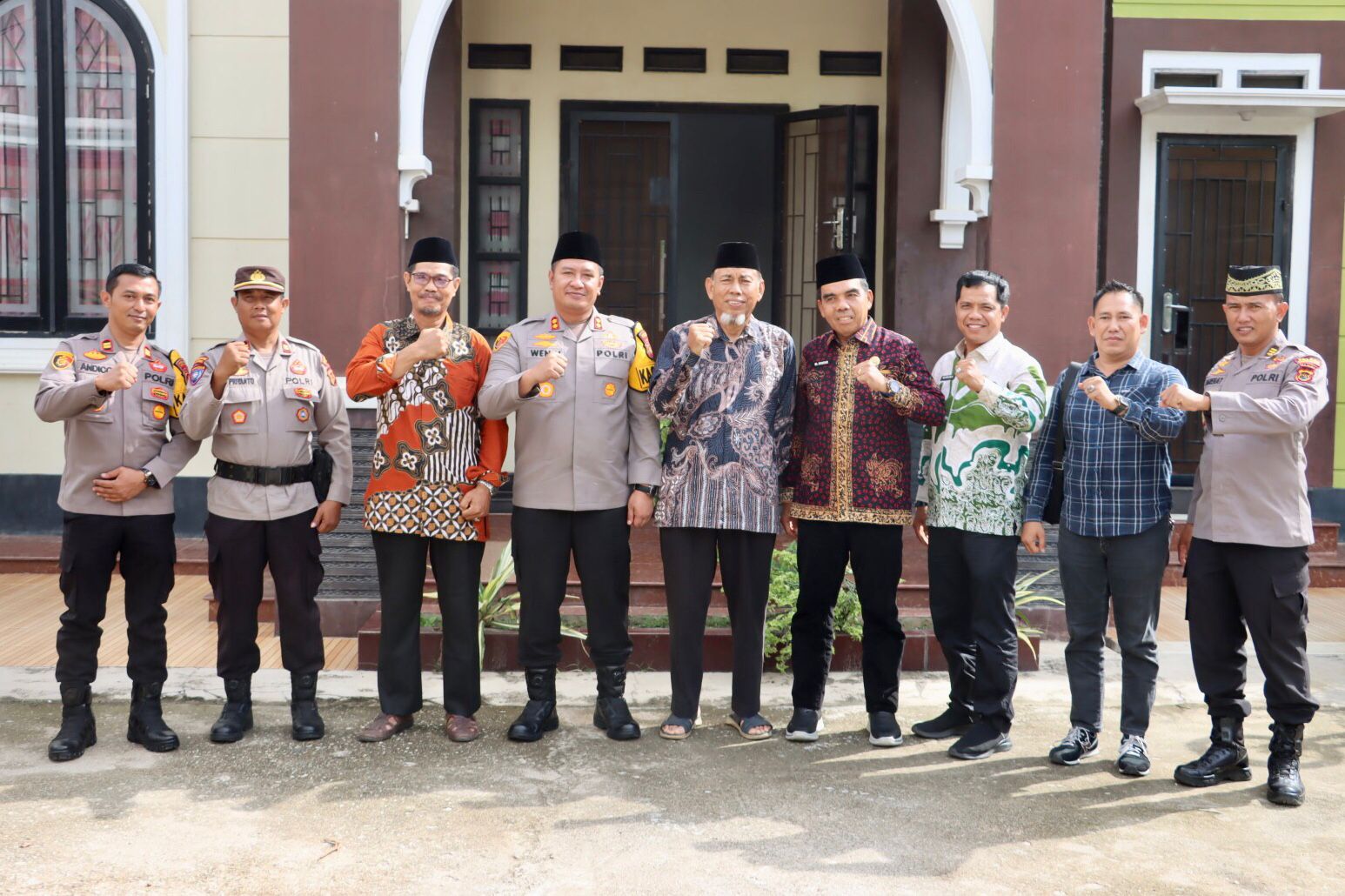 Ketua Pimpinan Wilayah (PW) Muhammadiyah Provinsi Jambi, Sambut Hangat Kunjungan Kapolres Sarolangun.