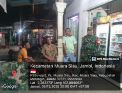 Patroli Malam dan Komsos Koramil 420-06/Muara Siau Wujudkan Keamanan Lingkungan Bersama Warga