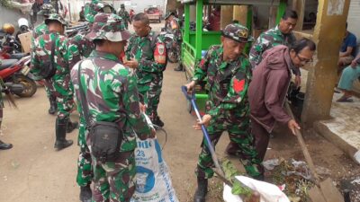 Kodim 0614/Kota Cirebon Gelar Karya Bakti dan Pemeriksaan Kesehatan Gratis Peringati Hari Juang TNI AD ke-80