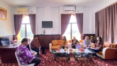 Dorong Perlindungan Hukum UMKM, Sekda Merangin Buka Sosialisasi Merek Kolektif Dorong Perlindungan Hukum UMKM, Sekda Merangin Buka Sosialisasi Merek Kolektif