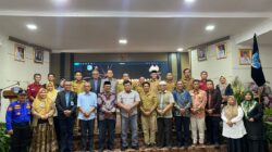 Panas! 5 Kades dan 5 BPD Berebut Penghargaan di Merangin Baru Award 2025 Panas! 5 Kades dan 5 BPD Berebut Penghargaan di Merangin Baru Award 2025