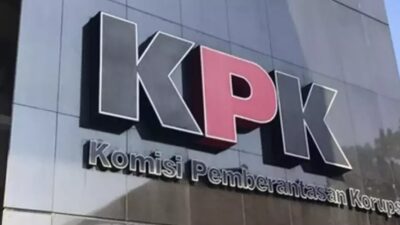 KPK Kembali OTT Jaksa, 3 Pejabat Kejari HSU Kalsel Ditangkap KPK Kembali OTT Jaksa, 3 Pejabat Kejari HSU Kalsel Ditangkap