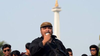 Kepala BNN Diterpa Isu Liar, KOMRAD PANCASILA Pasang Badan : Upaya Pembunuhan Karakter Di Tengah Perang Melawan Kartel Narkoba Kepala BNN Diterpa Isu Liar, KOMRAD PANCASILA Pasang Badan : Upaya Pembunuhan Karakter Di Tengah Perang Melawan Kartel Narkoba