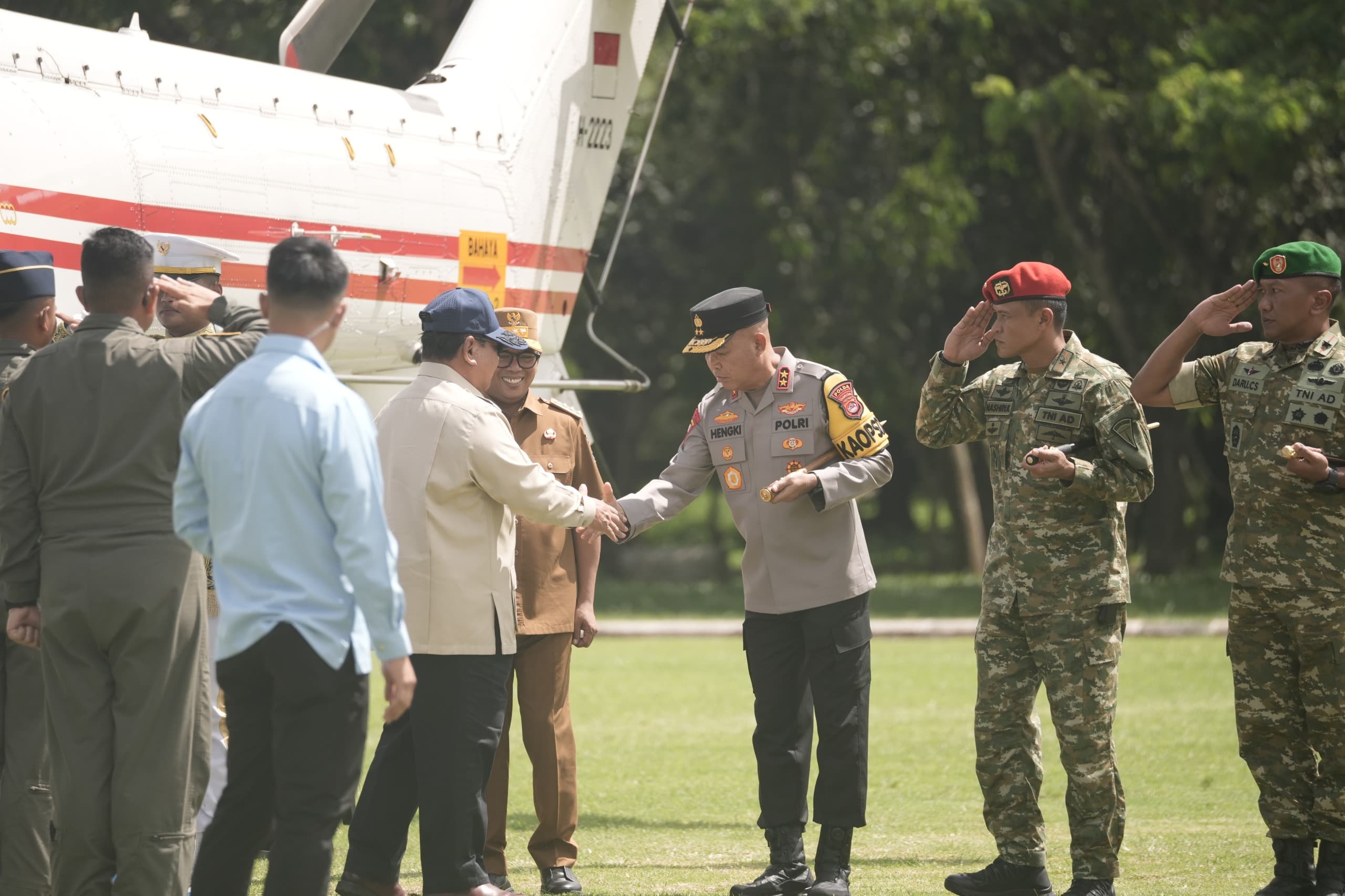 Kapolda Banten Dampingi Presiden RI pada Akad Massal dan Serah Terima Kunci KPR Sejahtera FLPP