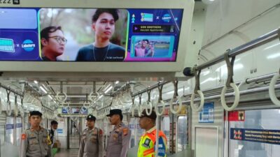 Kapolsek Rangkasbitung Polres Lebak Pimpin Apel Pagi Di Depan Stasiun KAI Rangkasbitung PAM Nataru 2025-2026