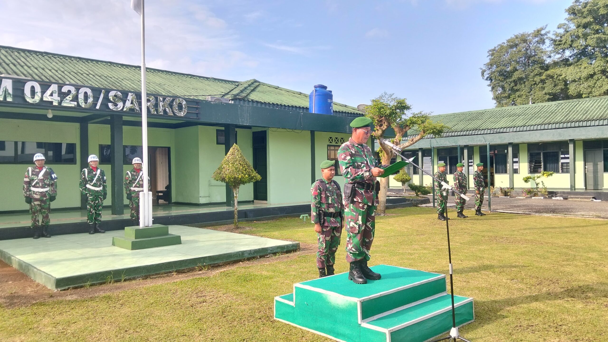 Upacara Mingguan Kodim 0420/Sarko Berlangsung Khidmat, Tunjukan Kedisiplinan Prajurit