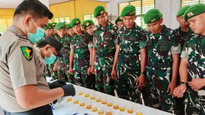 Polres Sarolangun dan Yonif TP-896/ Serumpun Pseko Mengadakan Test Urine untuk Pencegahan Penyalahgunaan Narkoba.