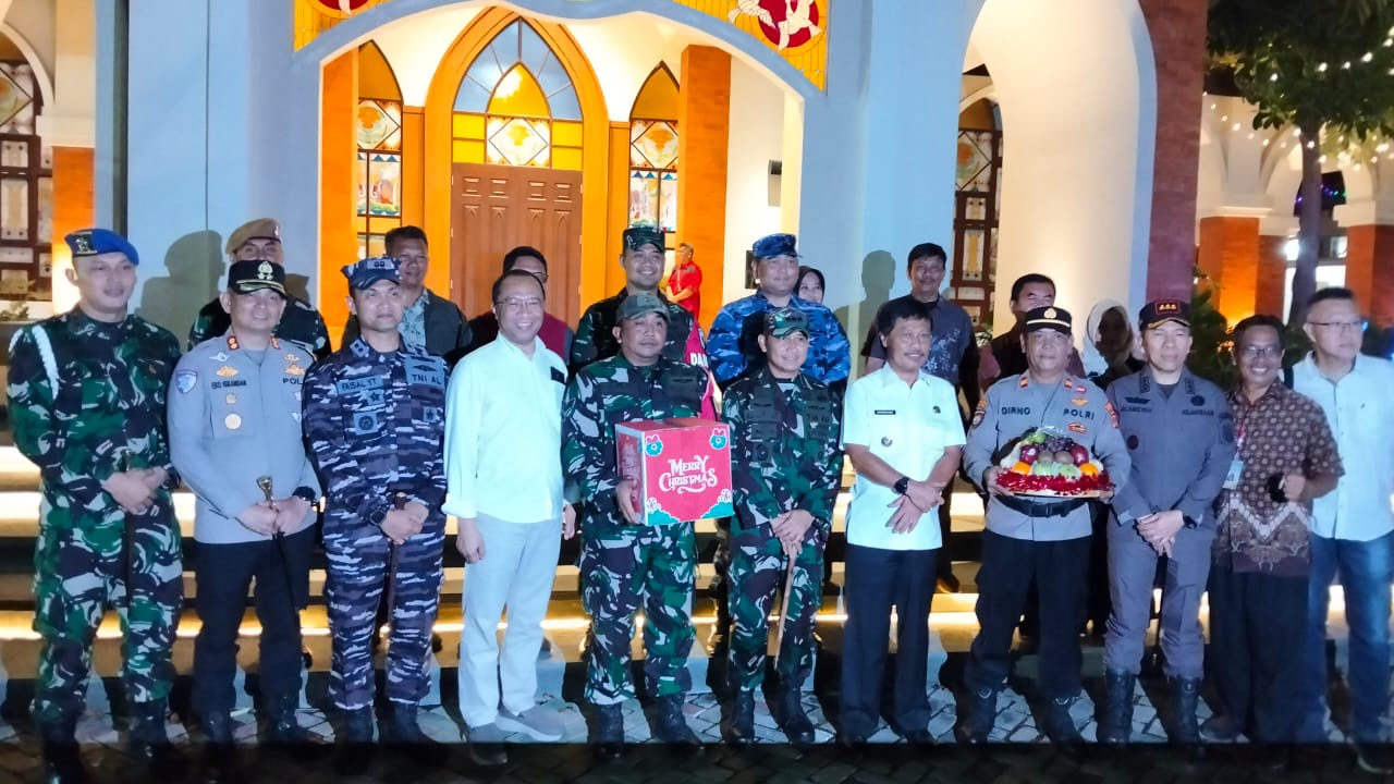 Dandim 0614/Kota Cirebon Bersama Wali Kota dan Forkopimda Monitoring Kesiapan Pengamanan Ibadah Natal 2025