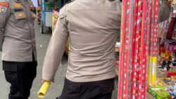SAT BINMAS POLRES LEBAK LAKSANAKAN KEGIATAN WAWAR / HIMBAUAN KEPADA PEDAGANG KEMBANG API & PETASAN