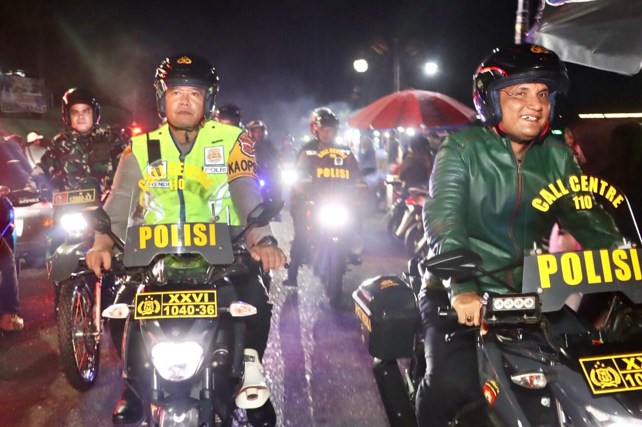 Bupati Sarolangun Ikut Patroli Skala Besar Tahun Baru 2026, Pastikan Situasi Sarolangun Aman dan Kondusif.