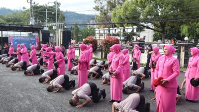 Sujud Syukur Warnai Kenaikan Pangkat 97 Personel Polres Aceh Tengah