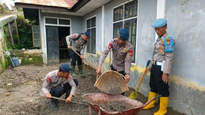 Polres Aceh Tengah dan BKO Brimob Lanjutkan Gotong Royong Pulihkan Akses Jalan dan Rumah Warga Pascabencana