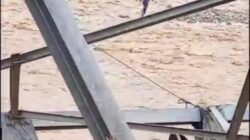 Selamatkan Warga Terseret Arus  Anggota  Kodim 0106 Aceh Tengah Terjun Ke Sungai