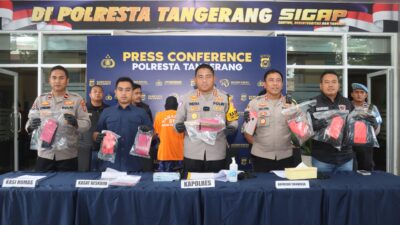 Polresta Tangerang Ungkap Motif Sakit Hati Ditagih Utang Jadi Latar Pembunuhan di Jambe Polresta Tangerang Ungkap Motif Sakit Hati Ditagih Utang Jadi Latar Pembunuhan di Jambe