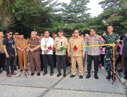 Bupati Lebak Didamping Wakil bupati dan Sekda Lebak Serta Pejabat Forkopimda Saat Meresmikan Alun-Alun Rangkasbitung