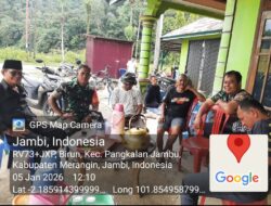 Keakraban Babinsa Koramil 420-07/Sei Manau Bersama Warga Desa, Tumbuhkan Kekompakan dan Kemanunggalan TNI–Rakyat