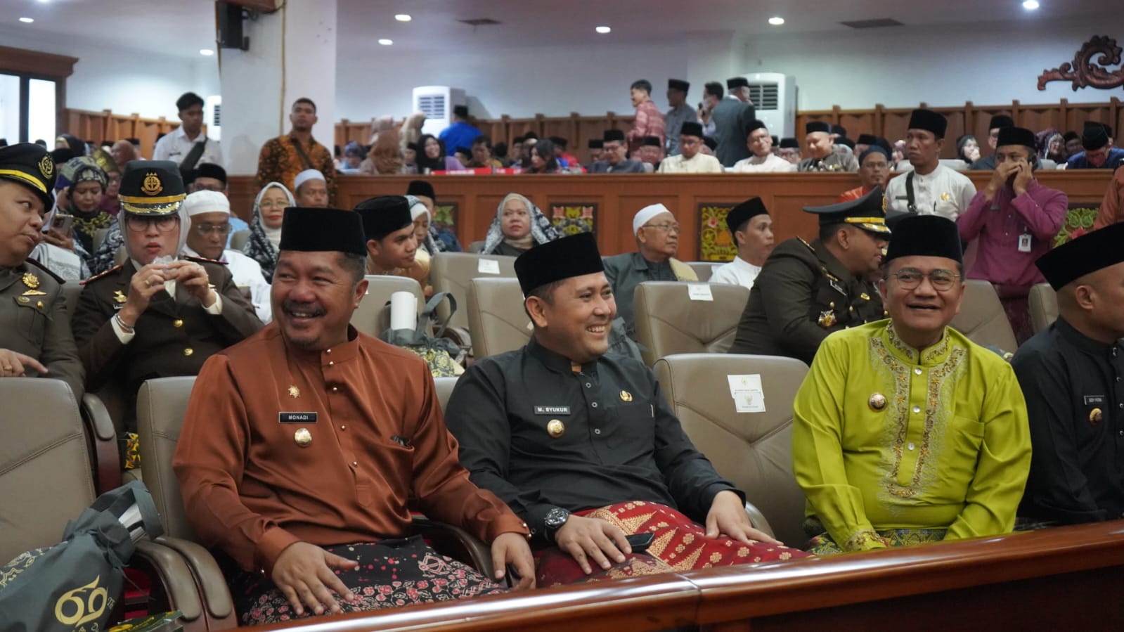Hadiri Sidang Paripurna HUT Jambi ke-69, Bupati M. Syukur Optimis Jambi Mantap 2029 Akan Terwujud