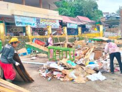 Bupati H M Syukur Terus Tata Pasar Bawah Bangko Giliran sebanyak 11 Kios Buah Resmi Dipindahkan ke Lokasi Baru