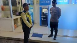 KSPKT III Polsek Rangkasbitung Polres Lebak Patroli Mobile Ke Bank BJB Rangkasbitung KSPKT III Polsek Rangkasbitung Polres Lebak Patroli Mobile Ke Bank BJB Rangkasbitung