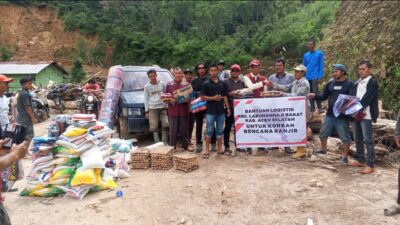 Camat LabuhanHaji Barat Salurkan Bantuan Logistik ke Desa Uning Mas, Pintu Rime Gayo