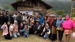 Peduli Warga Terdampak, Jum’at Berkah Indonesia (JBI) Bersama Relawan RATB dan Mahasiswa yayasan Sukma Bireuen Hadir di Desa Uning Mas