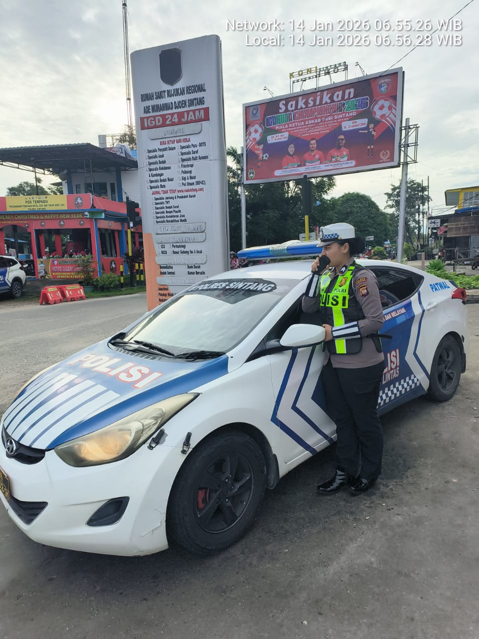 Unit Kamsel Sat Lantas Polres Sintang Gelar Penyuluhan Keliling di Sejumlah Titik Rawan Lalu Lintas