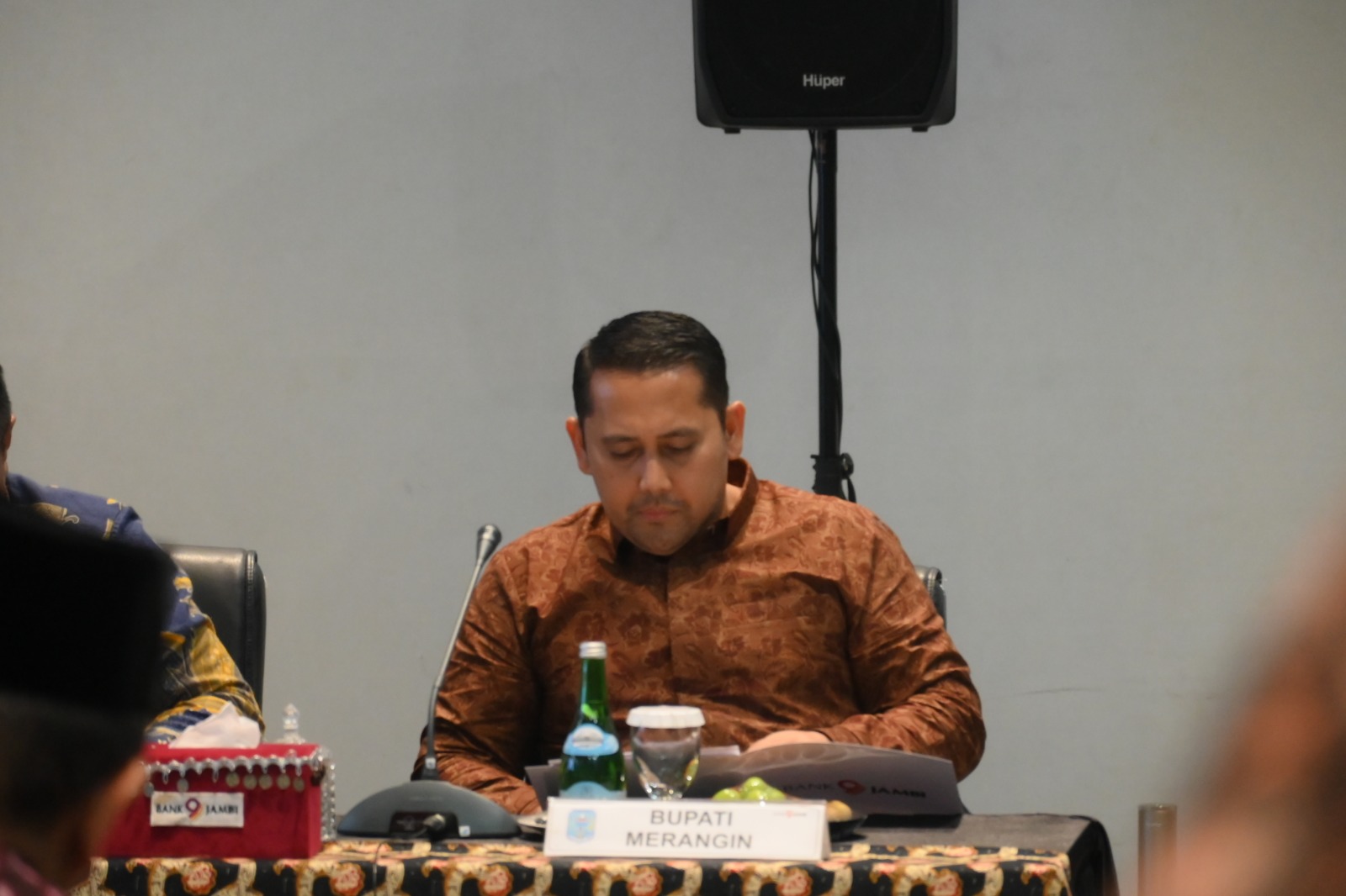 Tentukan Calon Komut, Bupati M. Syukur Hadiri RUPS Luar Biasa Bank 9 Jambi