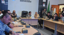 Gas Subsidi Langka dan Mahal, Bupati Sintang Pimpin Langsung Pertemuan Dengan 7 Agen Gas 3 KG