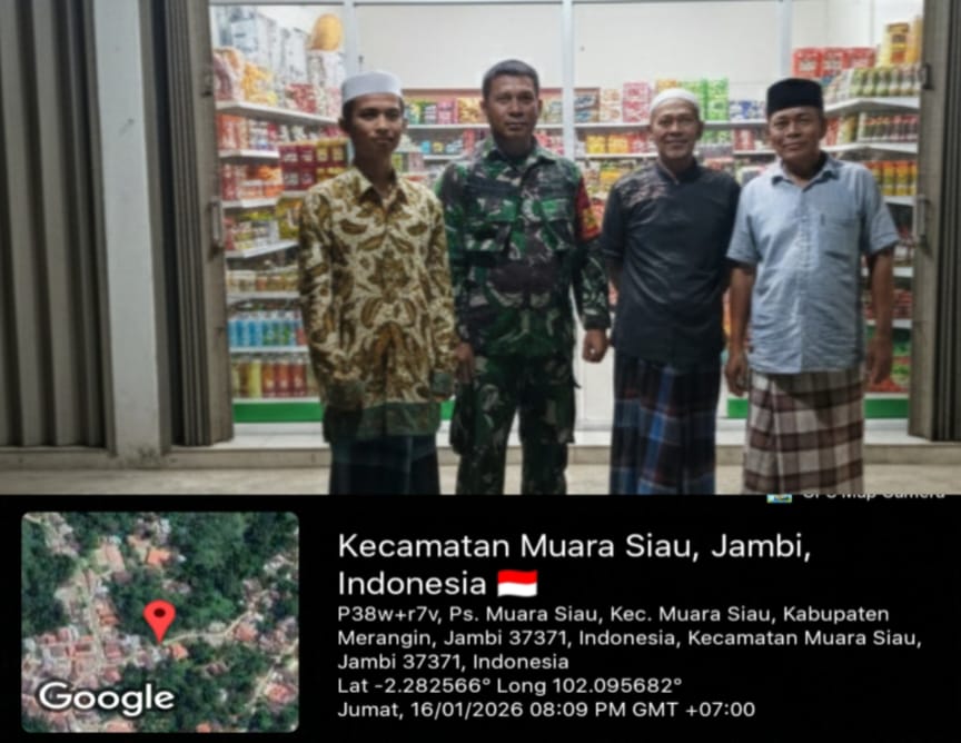 Patroli Malam dan Komsos, TNI Bersama Warga Jaga Keamanan Lingkungan