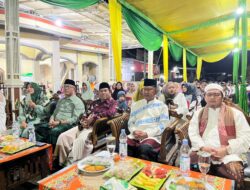 Hadiri Isra Mi’raj di Desa Mentawak, Wabup A. Khafidh Ajak Warga Tertib Administrasi Lahan