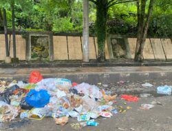 SAMPAH BERSERAKAN Dampak lain dari Pedagang Musiman di Titik Nol Lintas Sumatera Dusun Bangko 