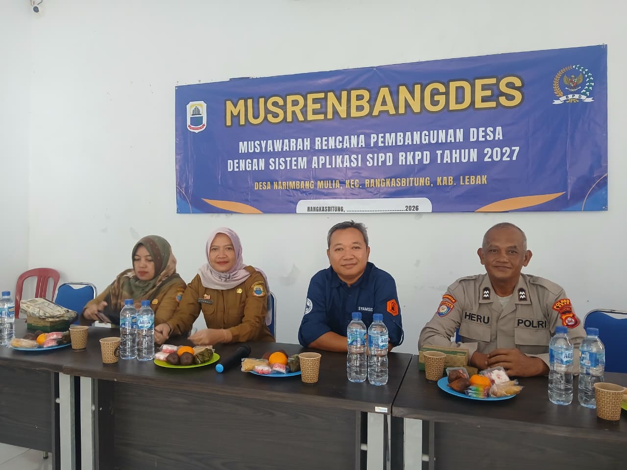 Kanit Binmas Polsek Rangkasbitung Polres Lebak Hadiri Musrenbangdes di Desa Cimangeunteng