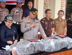 Press Liris !! Polres Sarolangun Ungkap Kasus Ganja 40 Kg, Sita Barang Bukti dan Kejar Pelaku Hingga ke Bandar Lampung.
