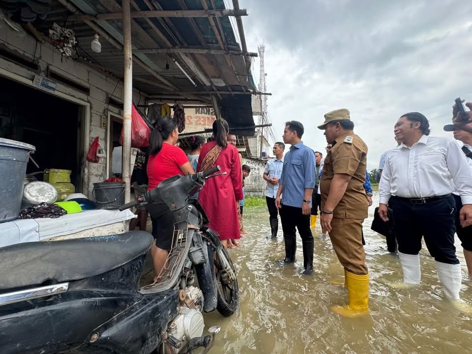 Tinjau Banjir di Bekasi, Wapres Pastikan Keselamatan dan Pendampingan Warga Terpenuhi