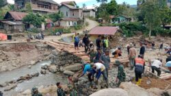 Pembuatan Jembatan Swadaya di Desa Pilar Capai 80 Persen