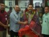  (Pj) Sekretaris Daerah Provinsi Sumatera Utara Sulaiman Harahap, secara khusus memberikan prosesi adat ‘Mengulosi’ kepada Bupati Merangin H M Syukur.