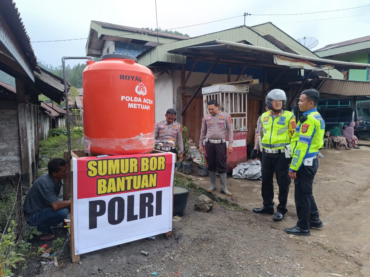 Bantuan Sumur Bor Air Bersih Kapolda Aceh ke-4 di Desa Terpencil Reje Payung Diresmikan Polres Aceh Tengah